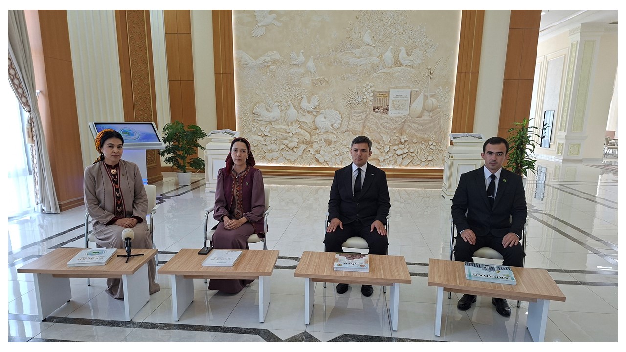 “Arkadag ýyldyzy bagtyň ýyldyzy”