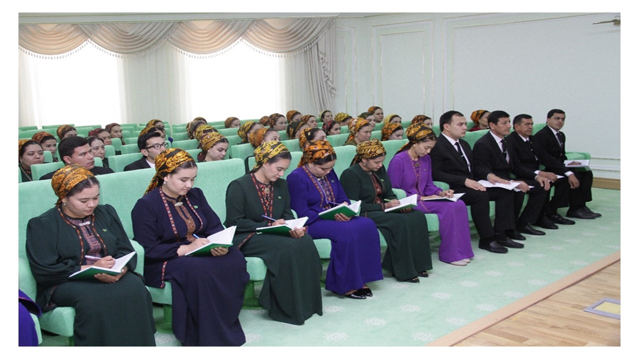 “Türkmenistanyň Halk Maslahaty- rowaç geljegiň binýady”