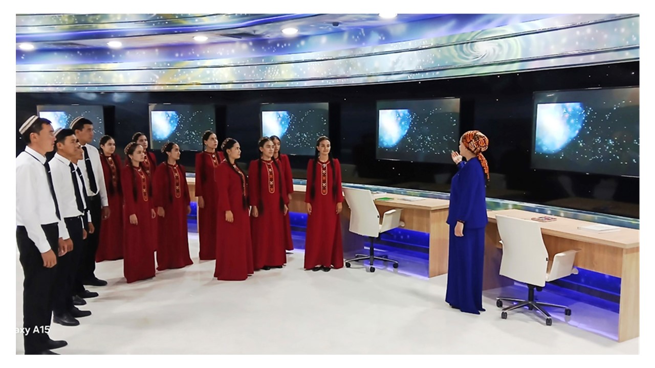 “Bilim – bagtyň çyragy”