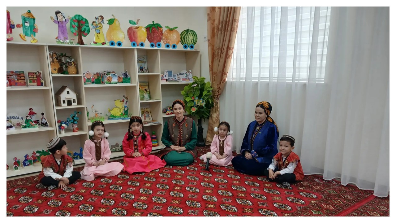 “Çaga durmuşyň bezegi”